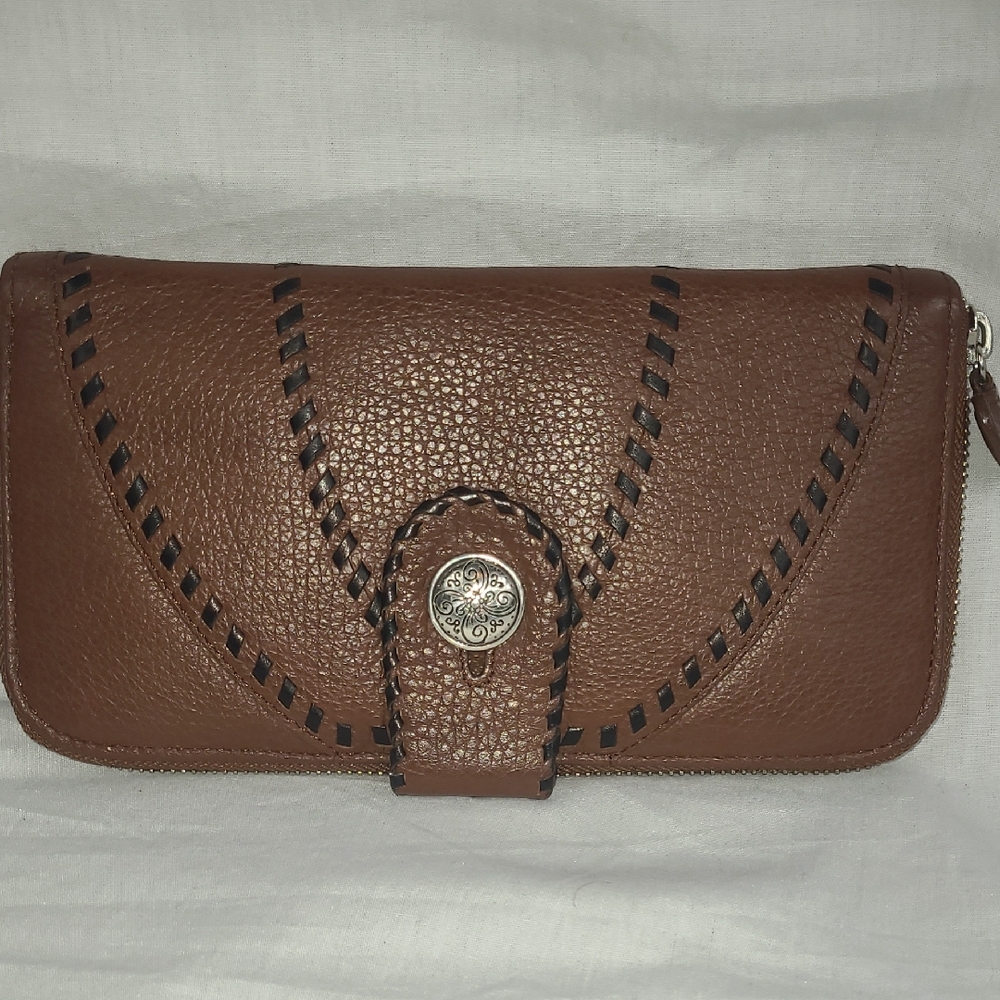 BRIGHTON NEW NWOT Brown Accordian Clutch Wallet Heart